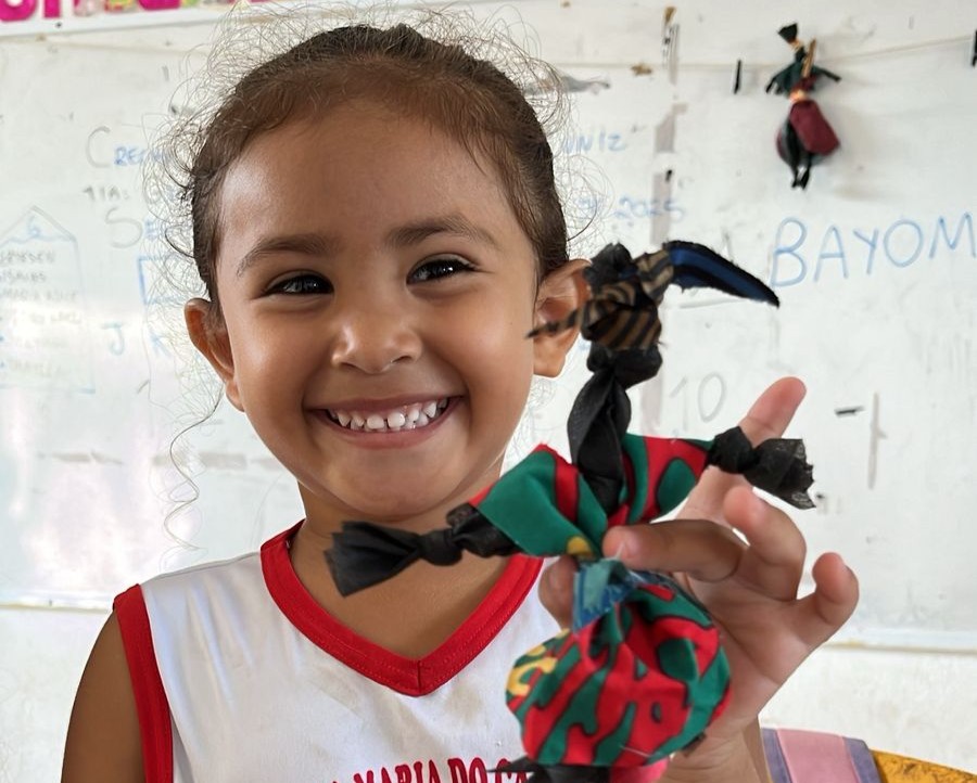 AJAs de Jijoca promovem cultura negra e consciência ambiental com oficina de bonecas de pano