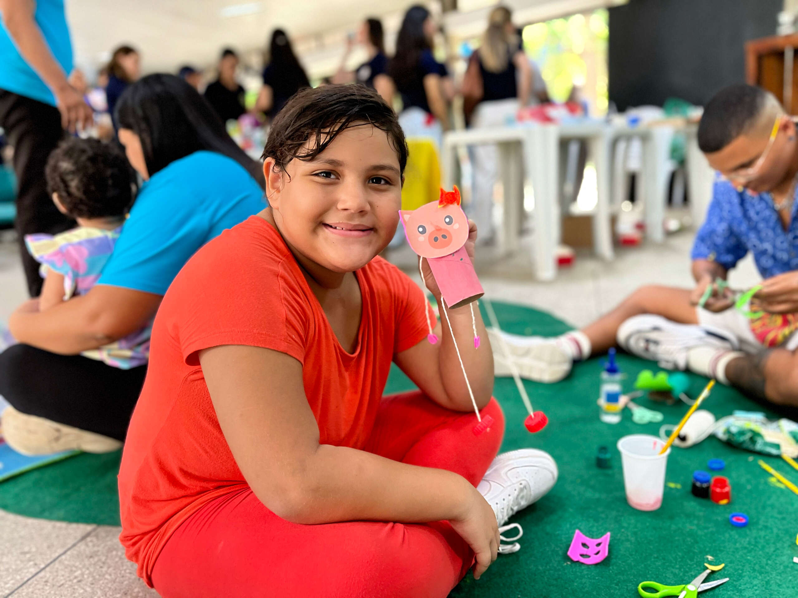 Vem Pro Parque oferece aprendizado lúdico em educação ambiental e arte para crianças e adultos